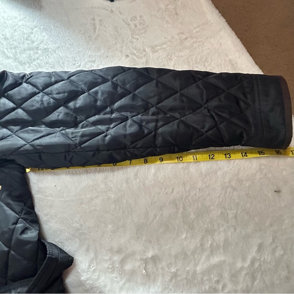 Vince Camuto Black Quilted Jacket with Brown Trim and Gold Accents Size 1X - Picture 7 of 14